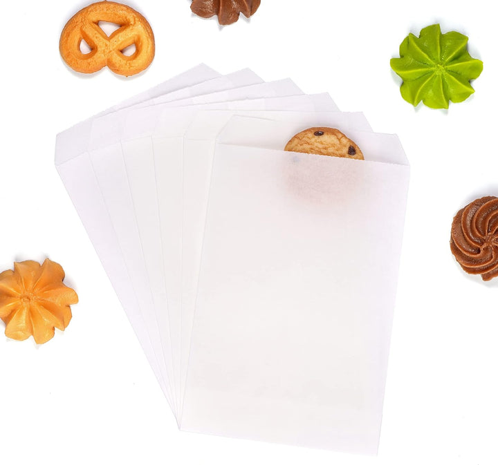 Quotidian Flat Greaseproof Paper Bags - Elegant White Envelopes for Goodies, Cookies, Candy, Wedding, and Birthday Parties. Pack of 100 for Stylish Celebrations